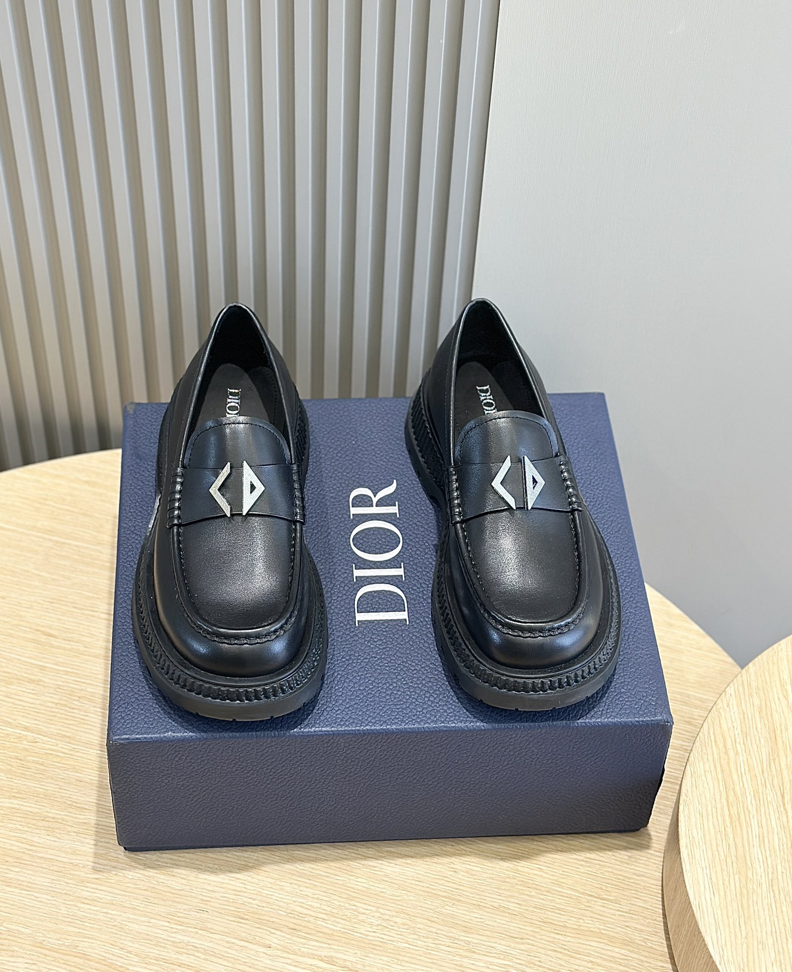 Loafers Cow Leather Black L-s