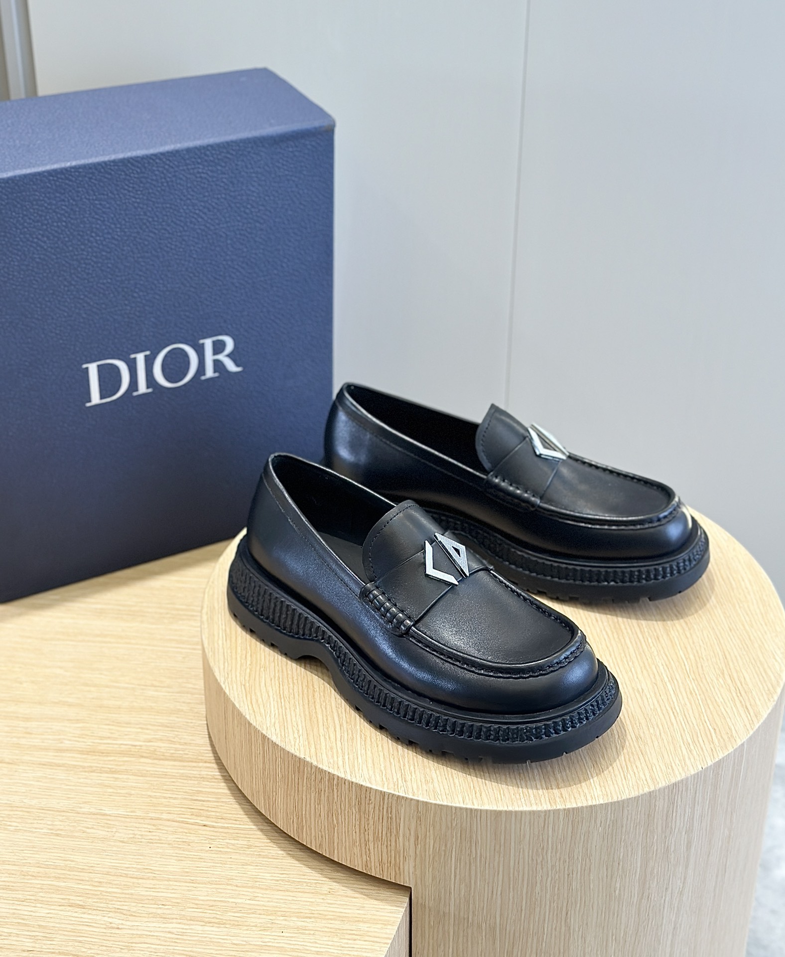 Loafers Cow Leather Black L-s