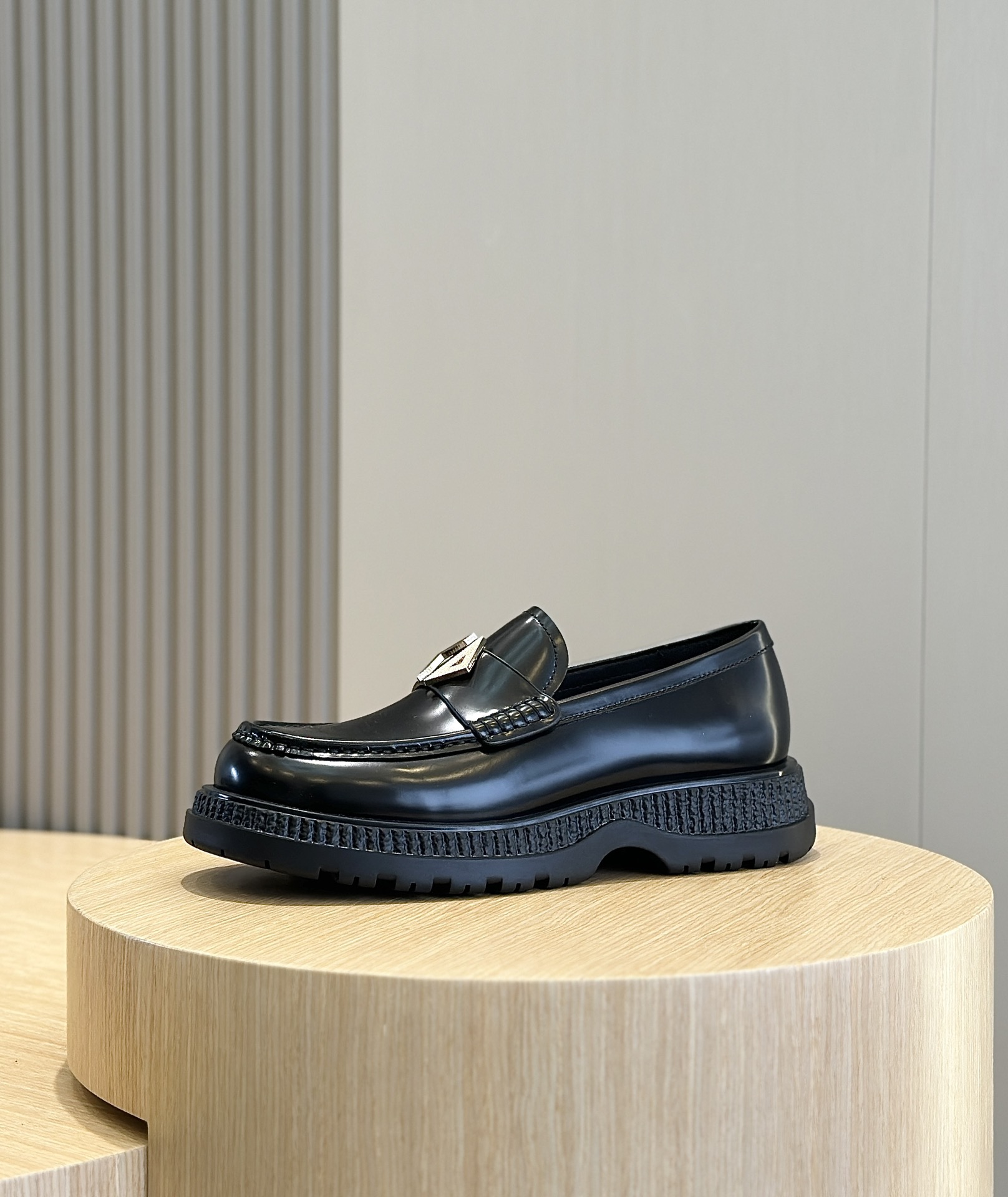 Loafers Cow Leather Black L-s