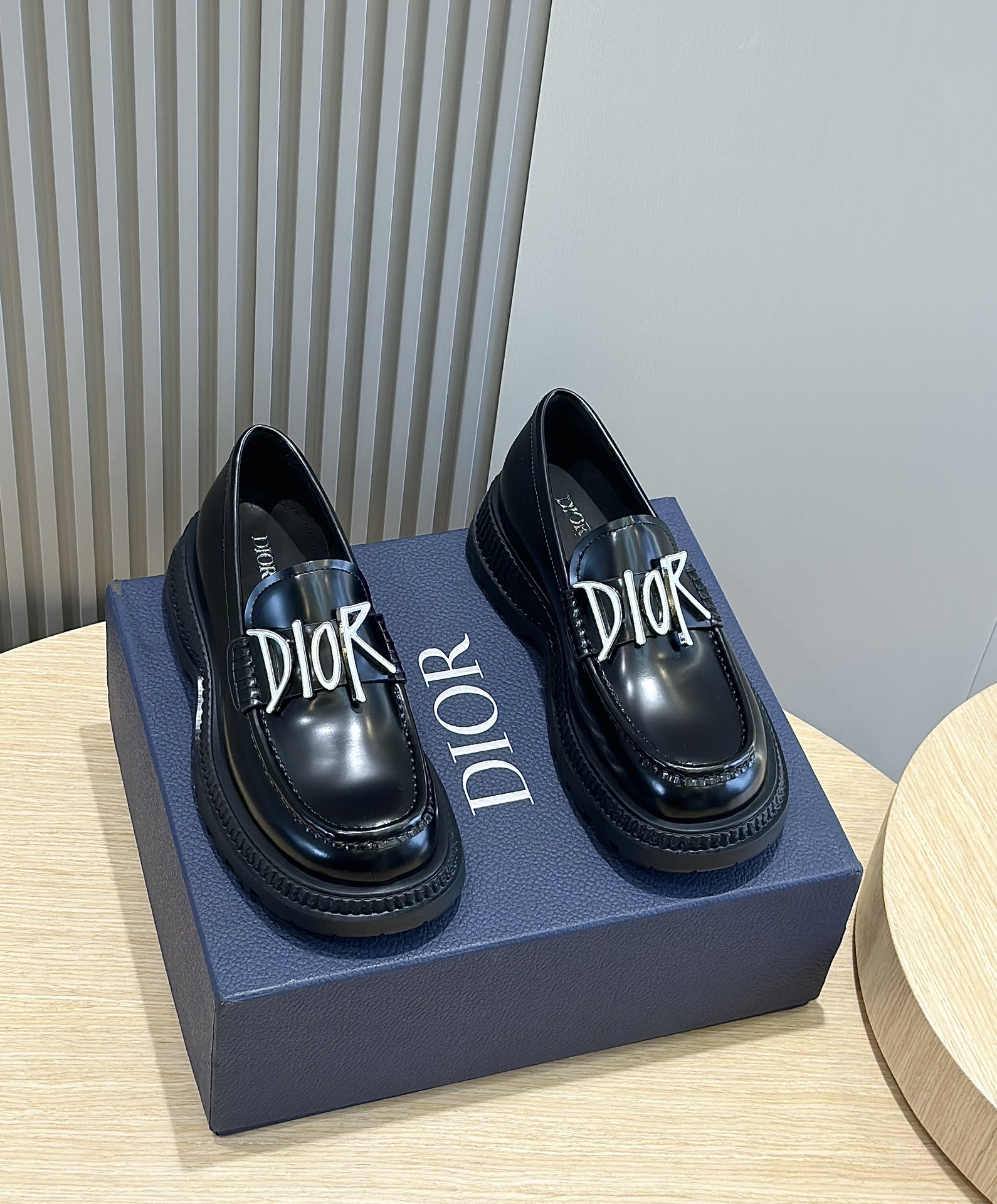 Loafers Cow Leather Black L-s