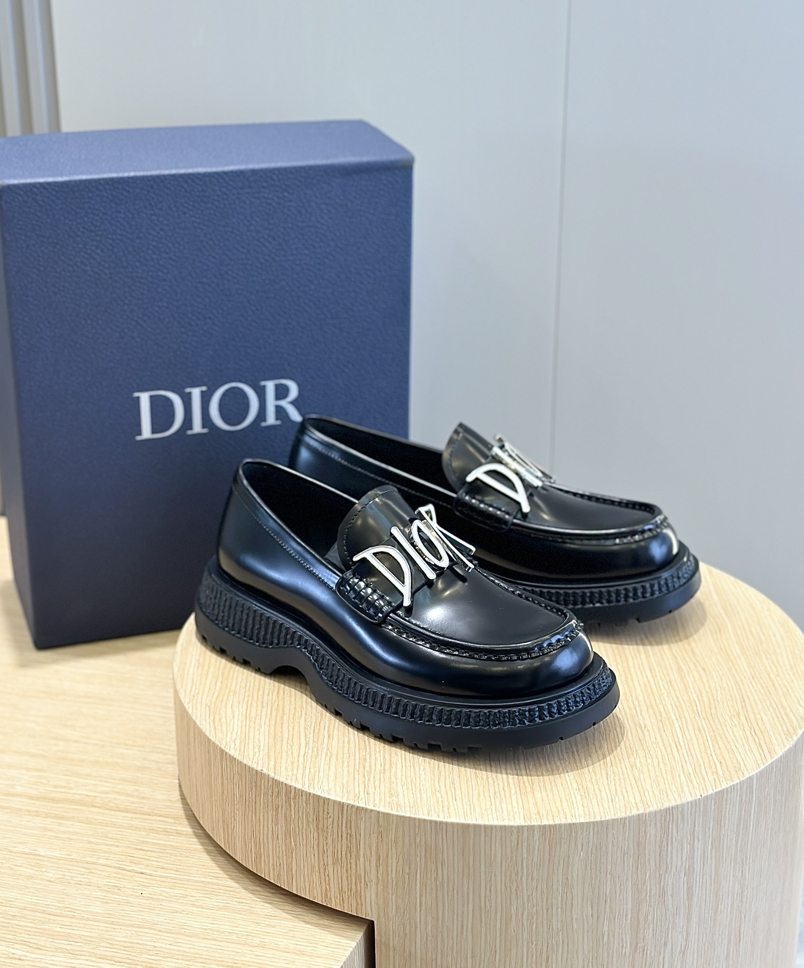 Loafers Cow Leather Black L-s