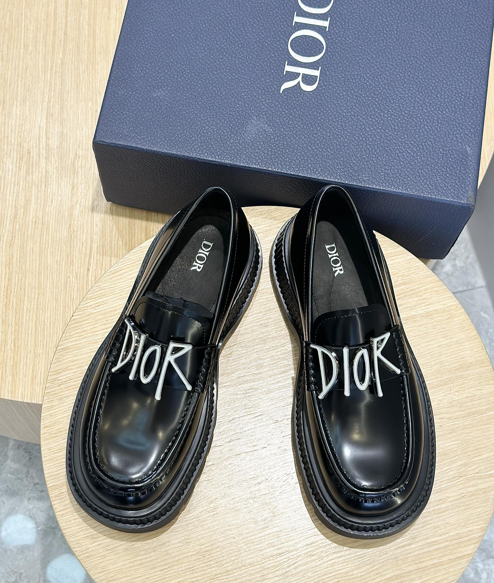 Loafers Cow Leather Black L-s