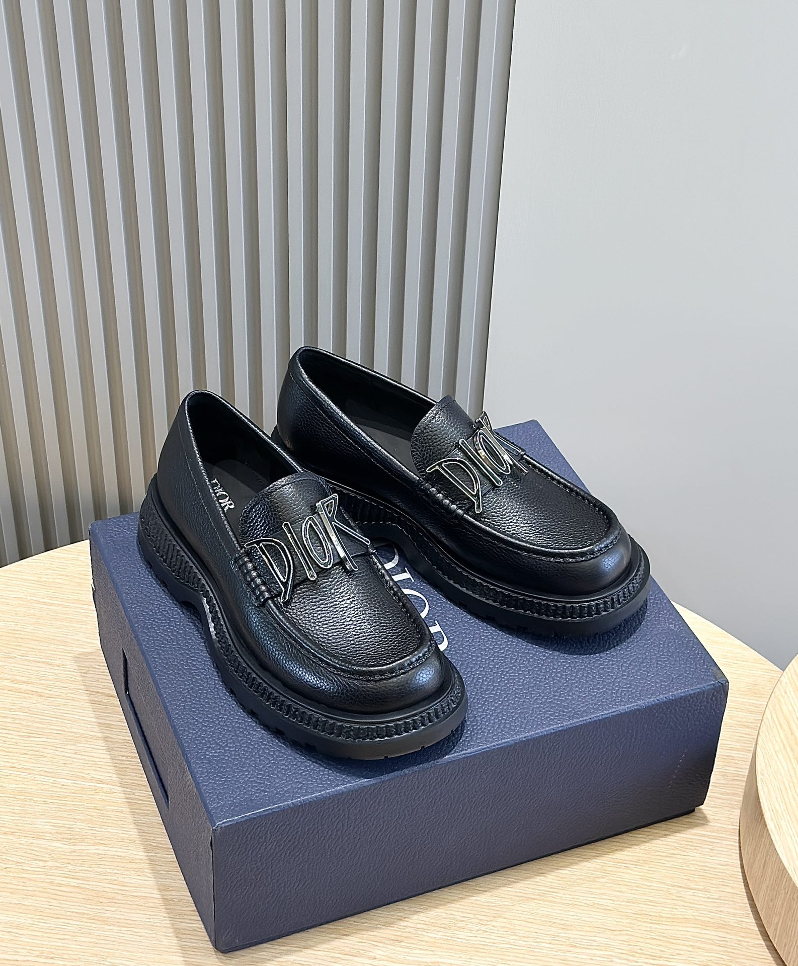 Loafers Cow Leather Black L-s