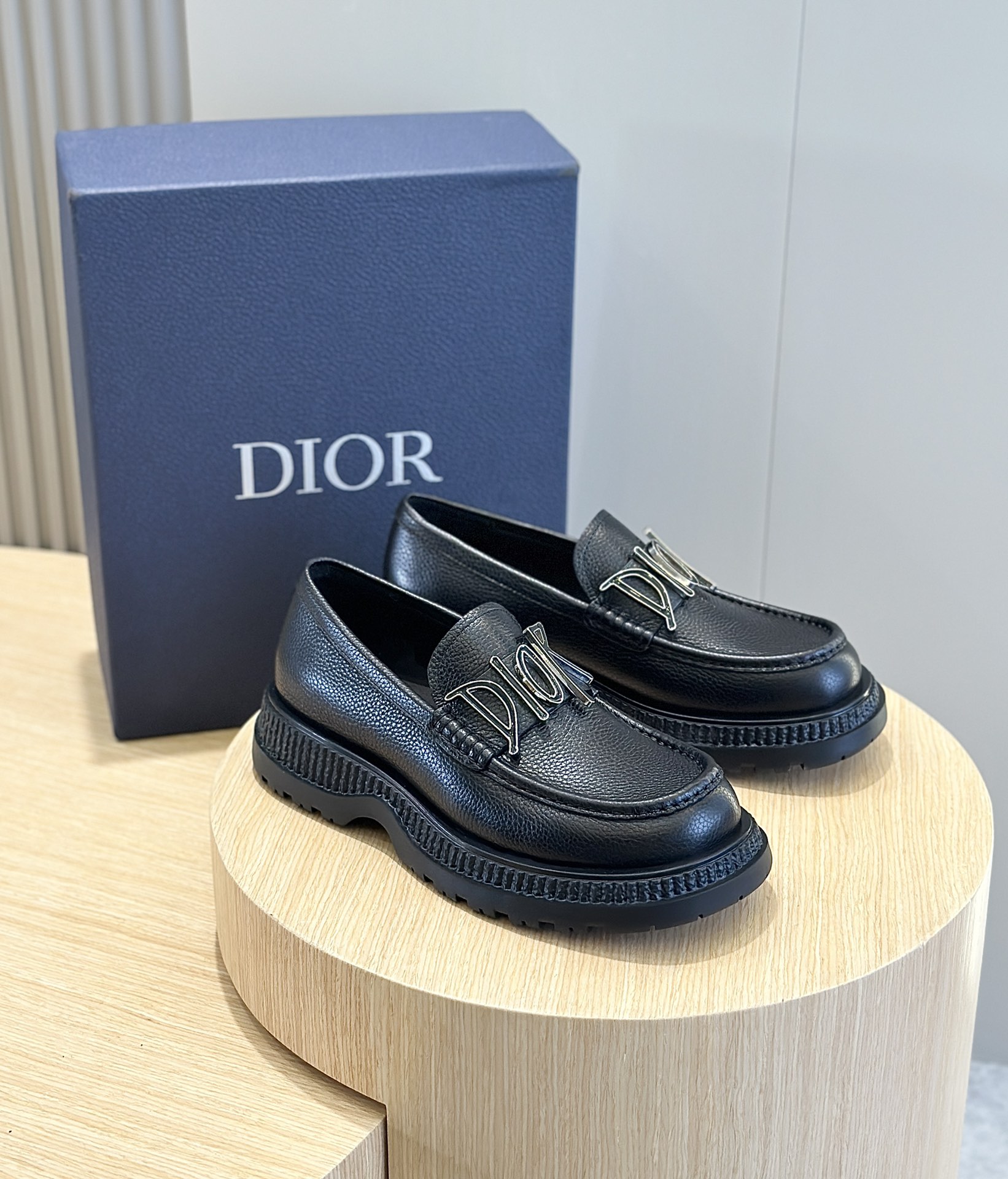 Loafers Cow Leather Black L-s