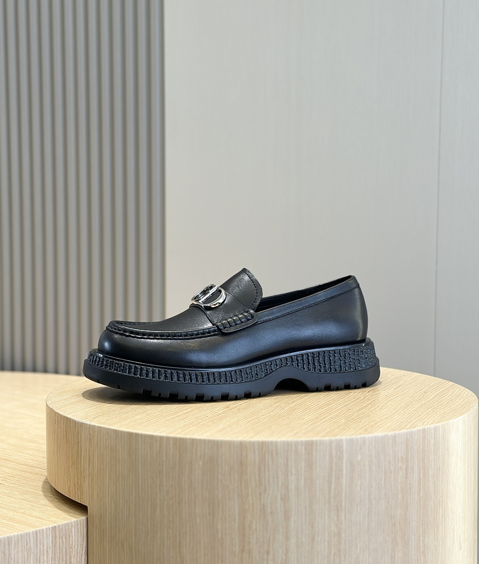Loafers Cow Leather Black L-s