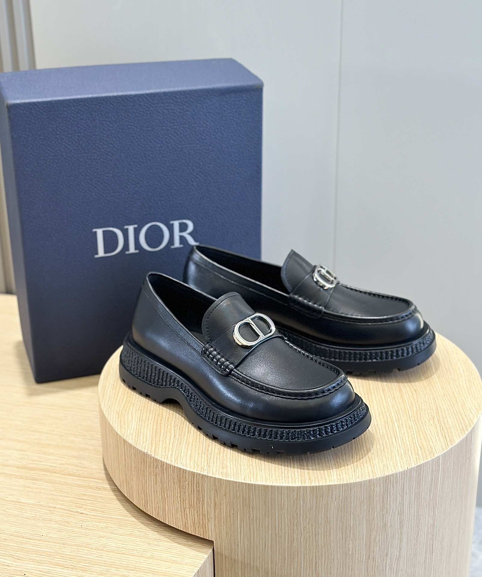 Loafers Cow Leather Black L-s