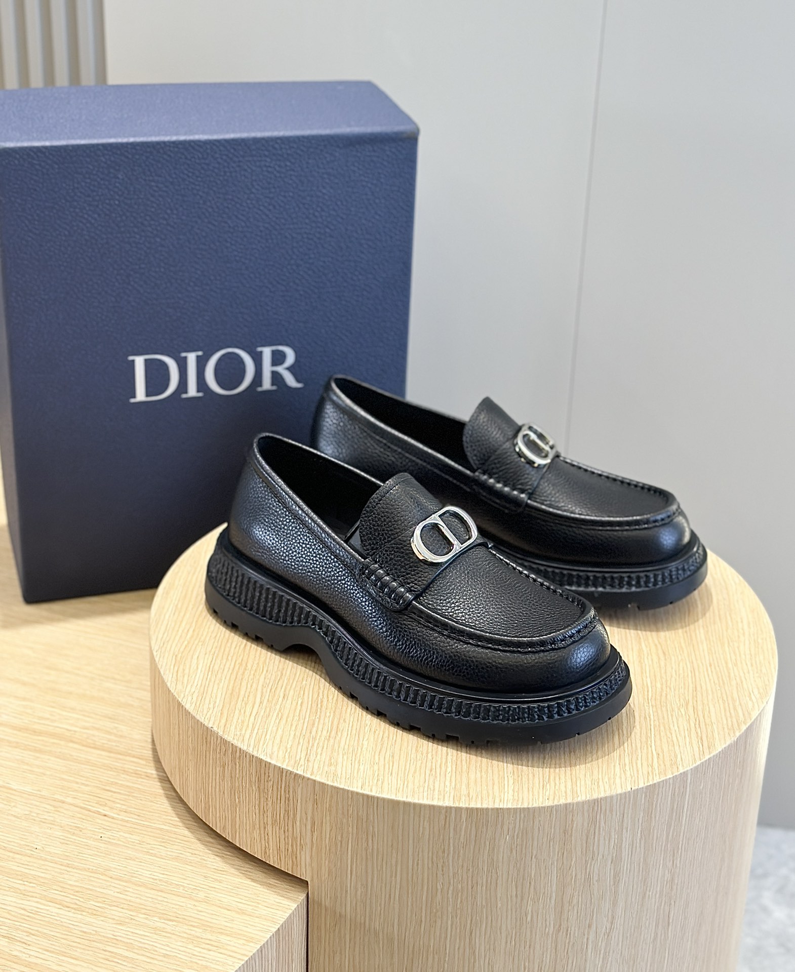 Loafers Cow Leather Black L-s