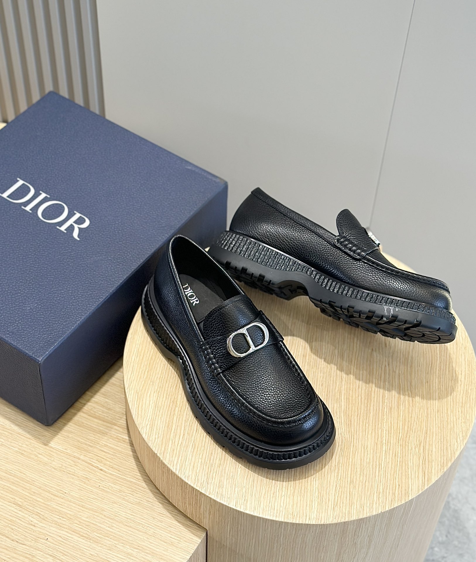 Loafers Cow Leather Black L-s