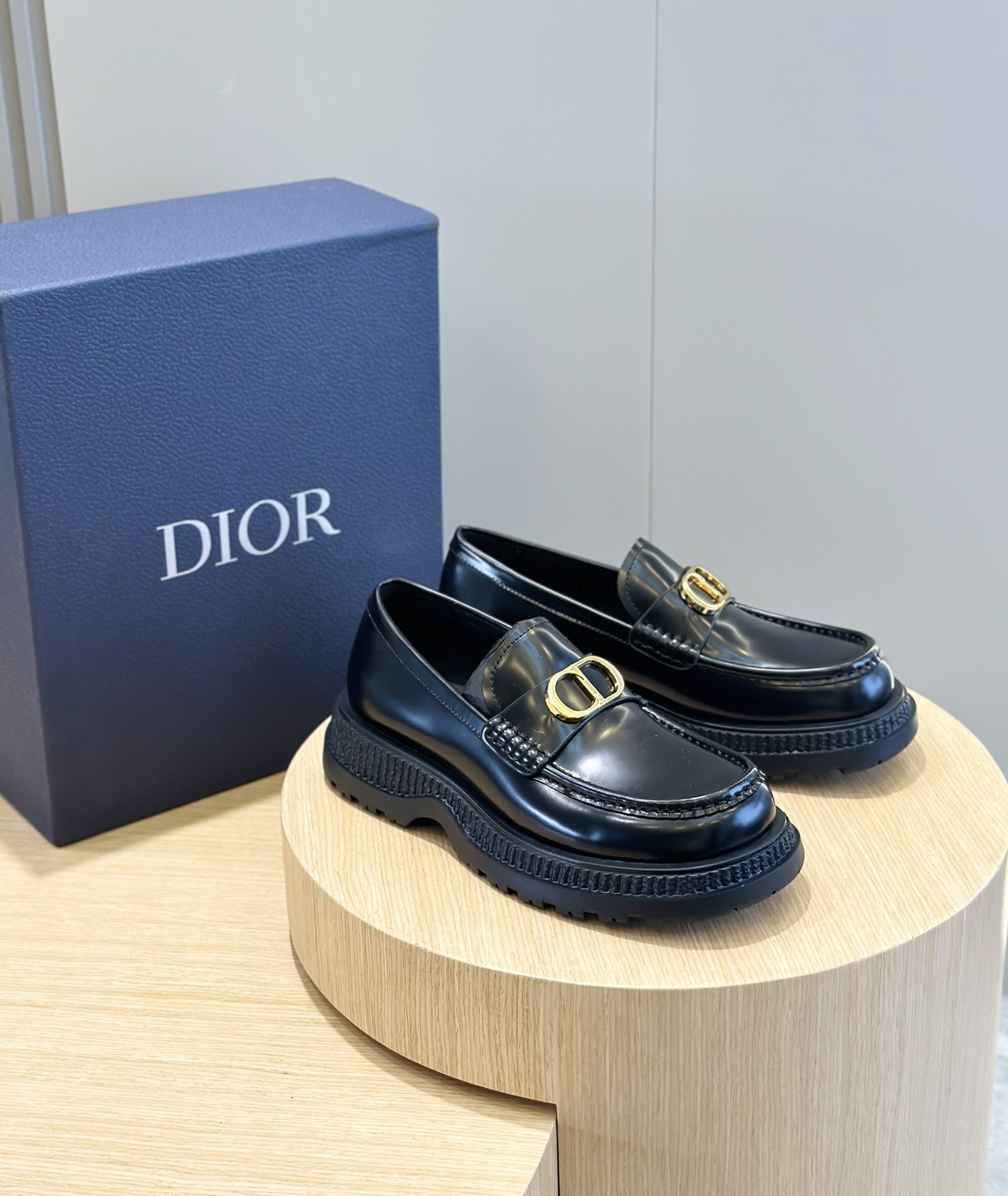 Loafers Cow Leather Black L-s