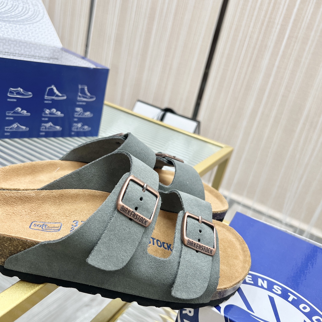 Calvin Klein Male Slippers S