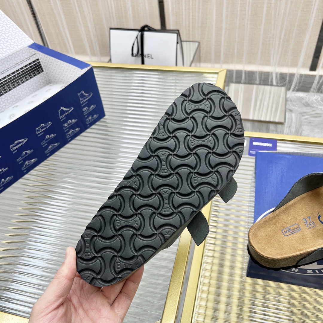 Calvin Klein Male Slippers S