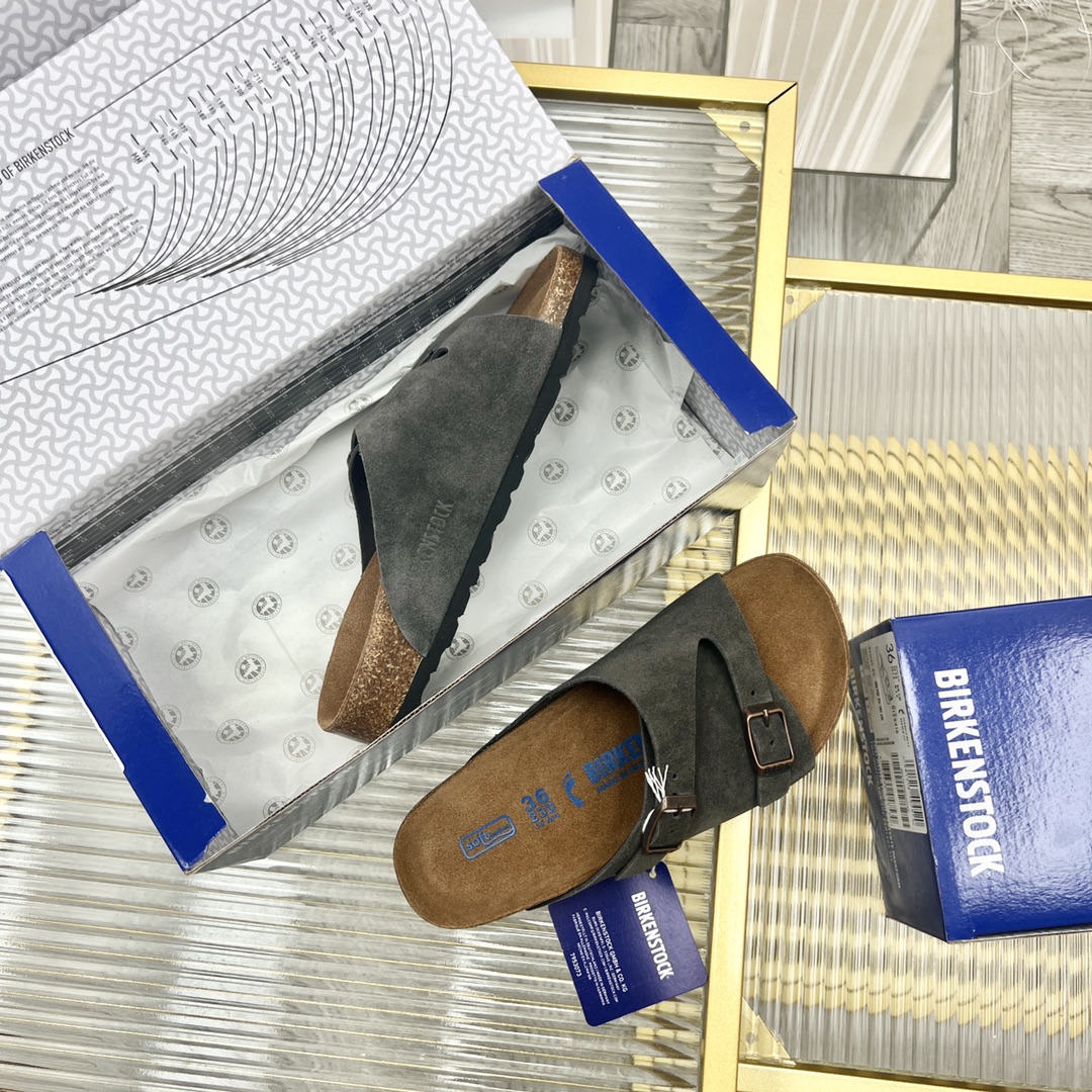 Calvin Klein Male Slippers S