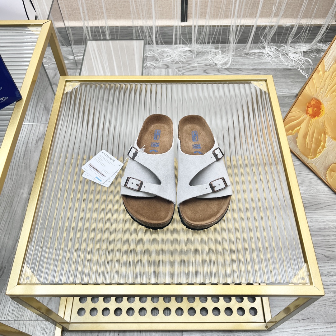 Calvin Klein Male Slippers S