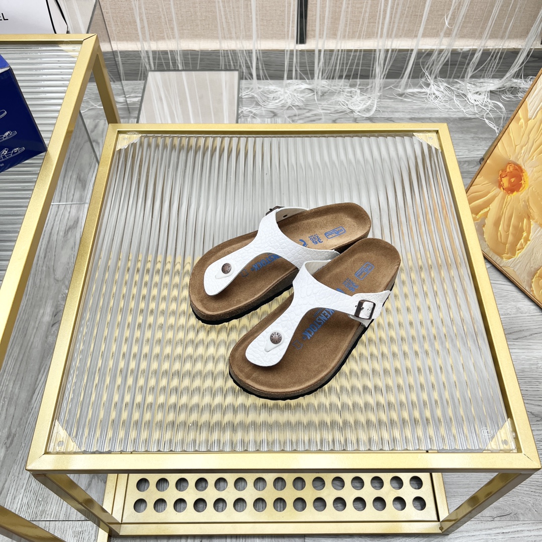 Calvin Klein Male Slippers S