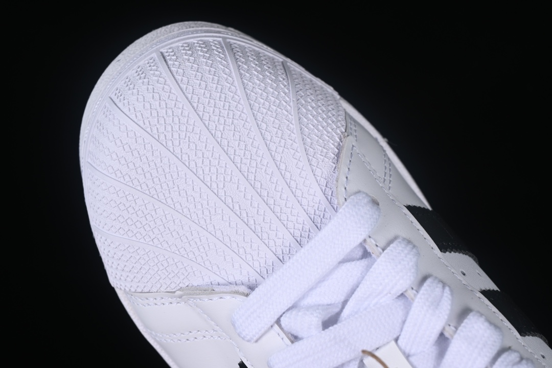 Adidas Board Shoes L-s-xl