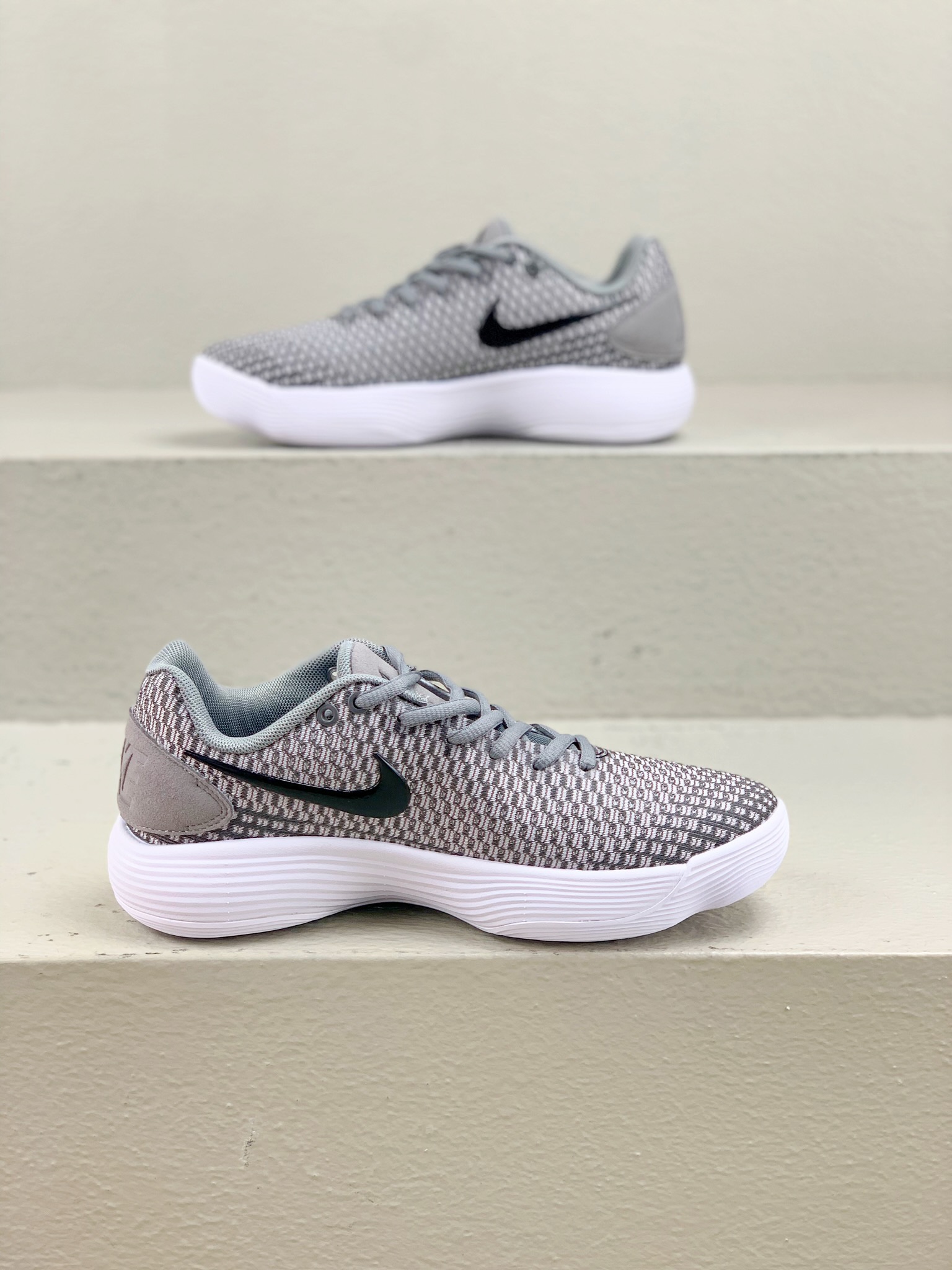 Nike Basic Shoes L-s