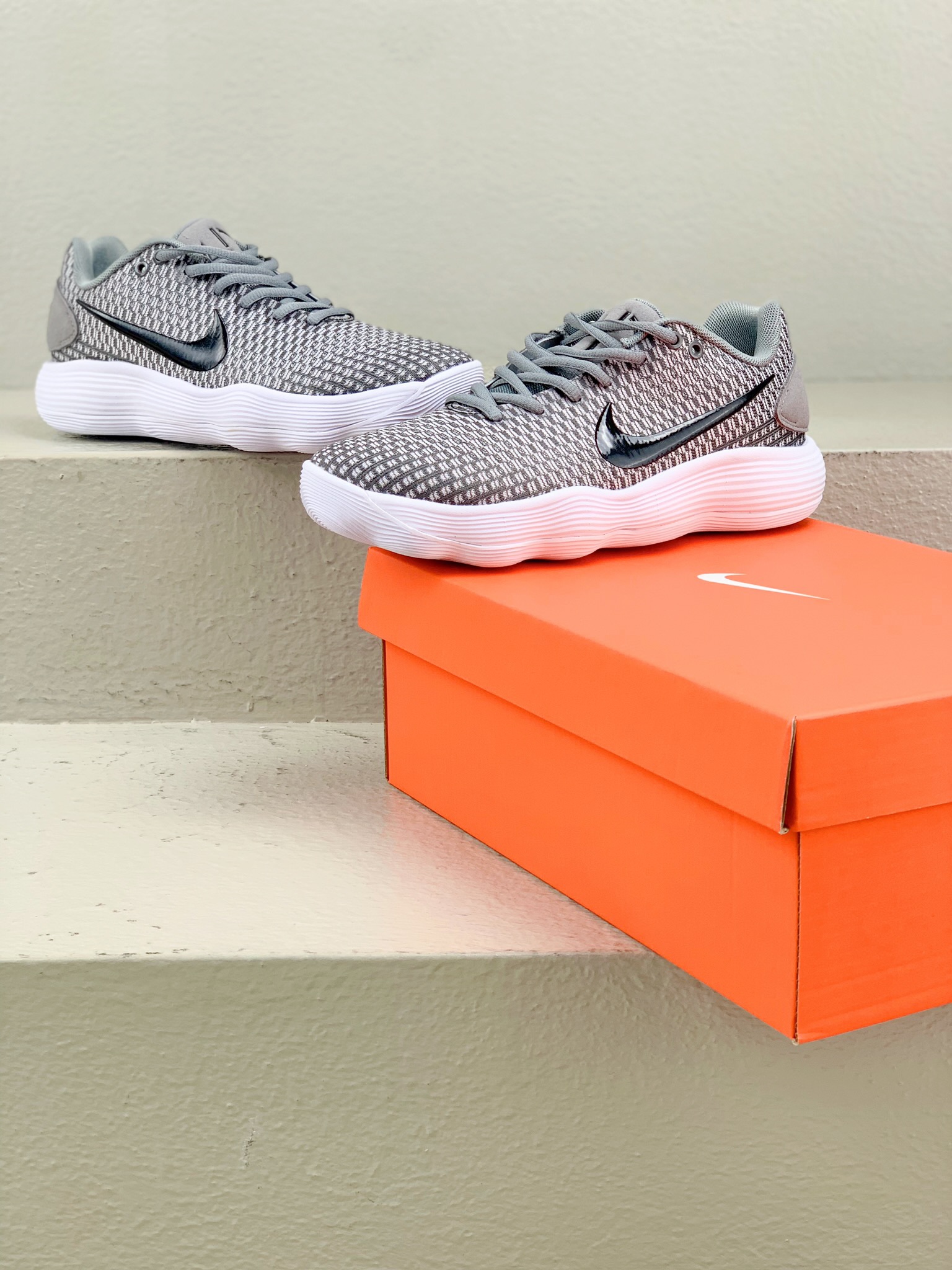 Nike Basic Shoes L-s