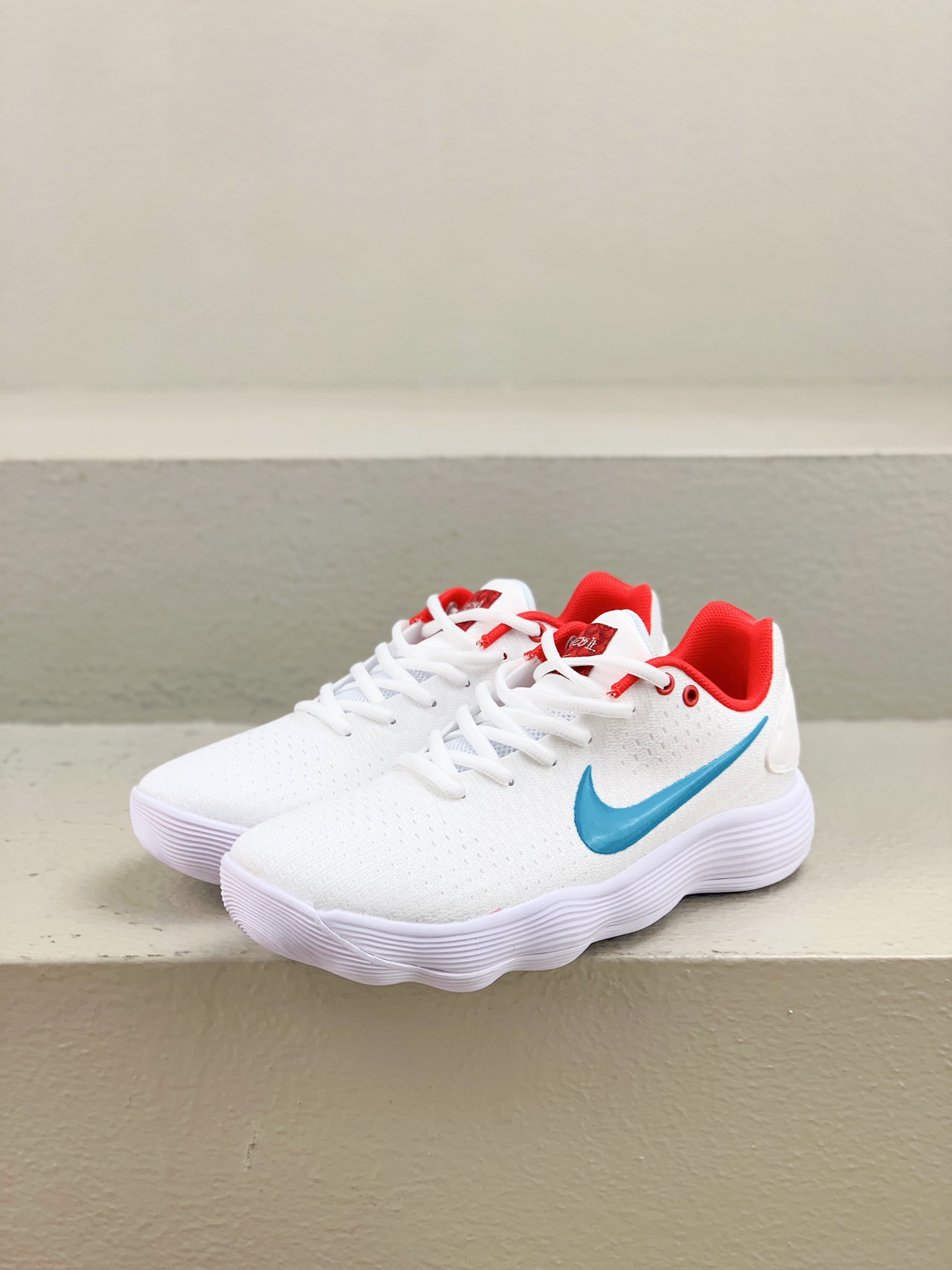 Nike Basic Shoes L-s