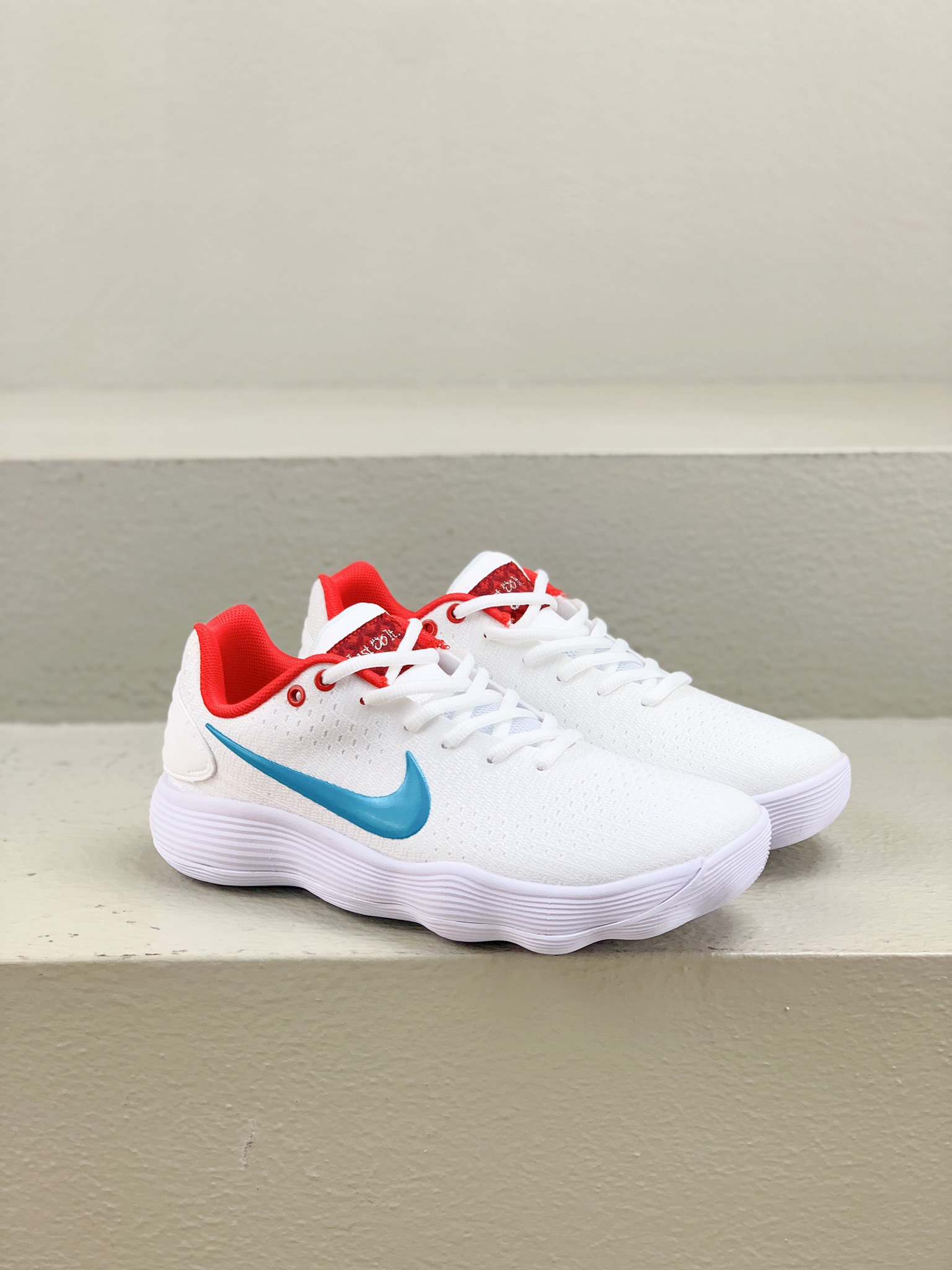 Nike Basic Shoes L-s