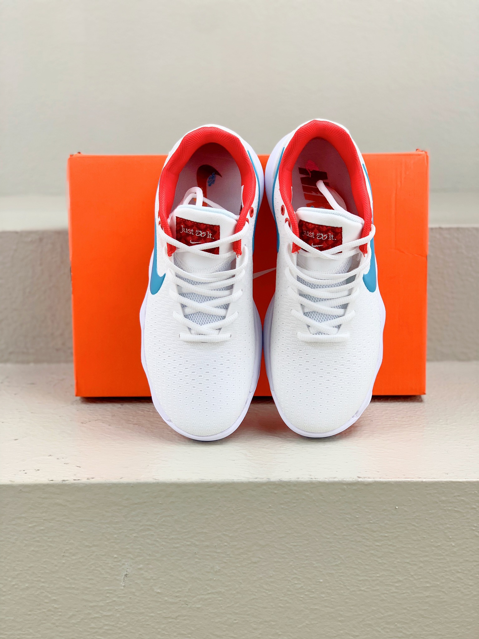 Nike Basic Shoes L-s