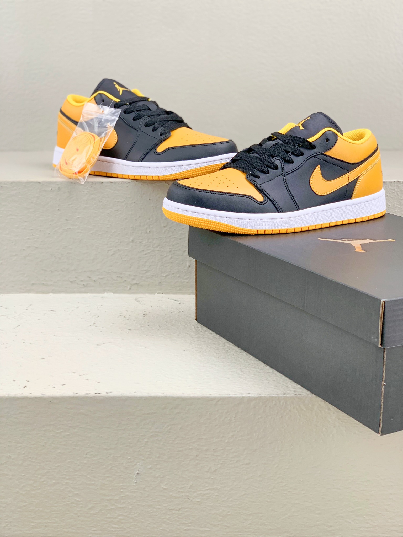 Jordan Nike Male Basic Shoes White M-l-s