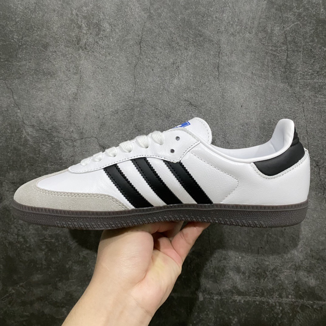 Basic Shoes