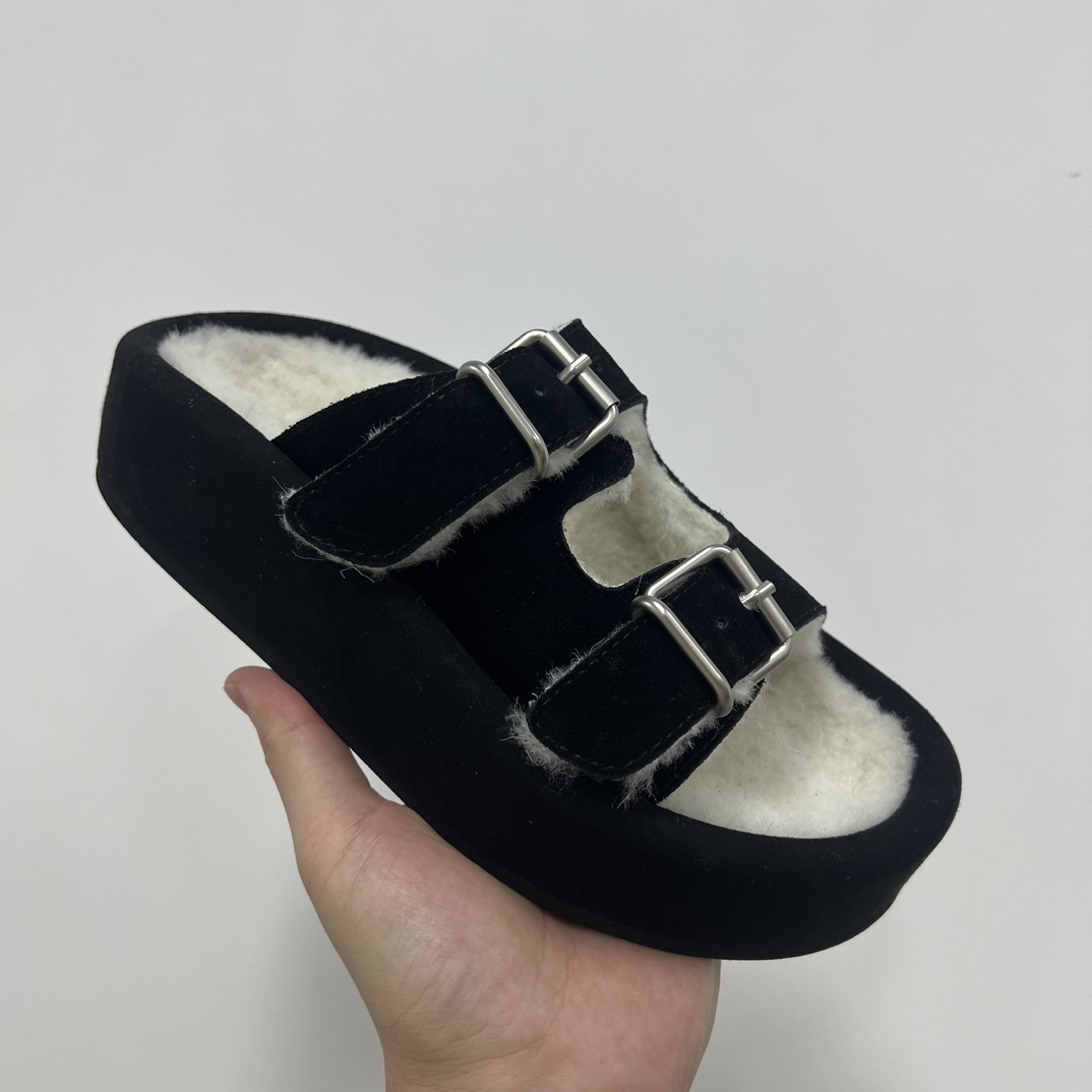 Basic Shoes M