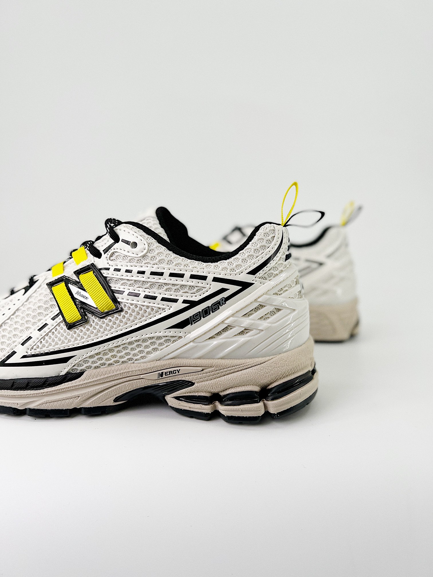 New Balance Basic Shoes Breathable M-l