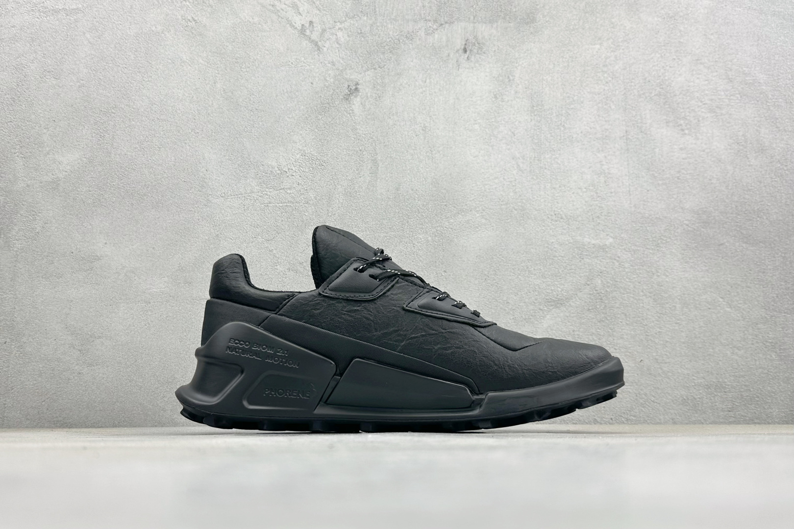 Basic Shoes Breathable M