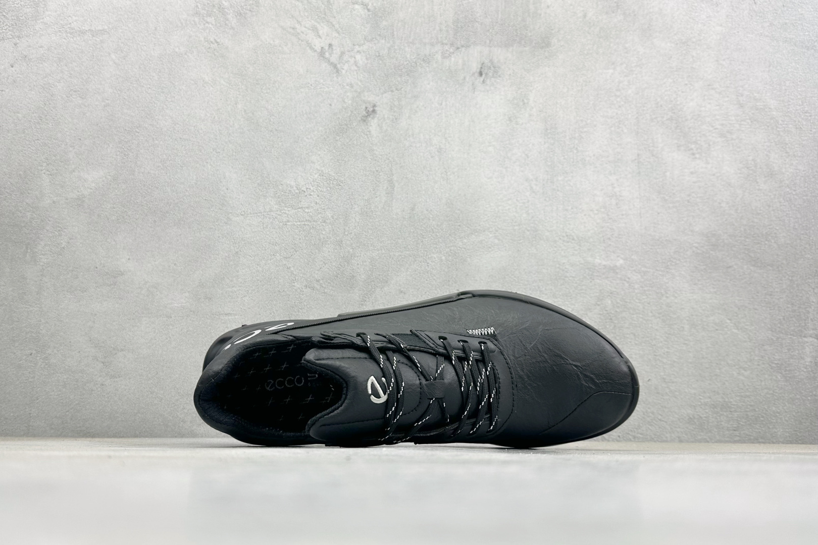 Basic Shoes Breathable M