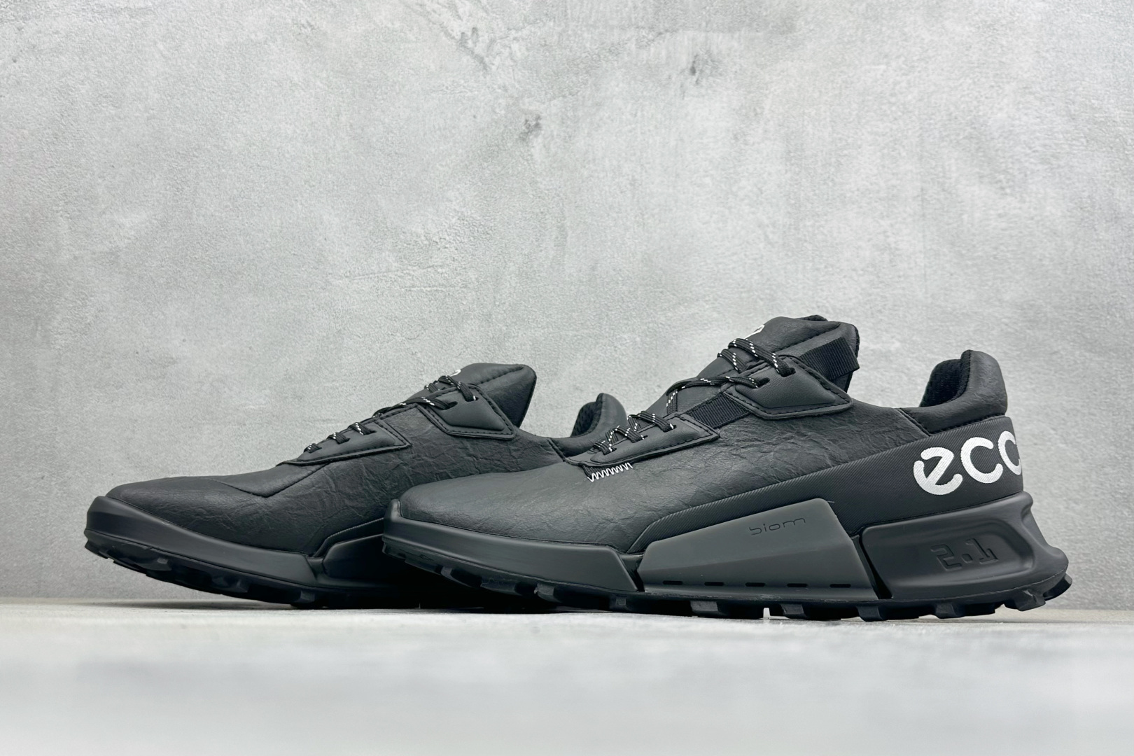 Basic Shoes Breathable M