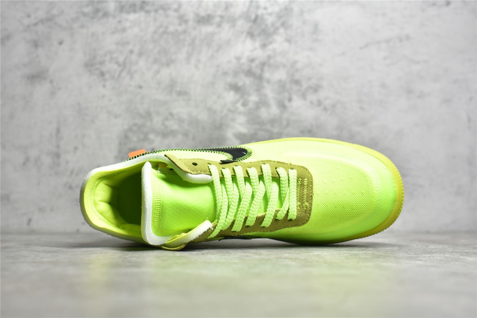 Nike Board Shoes L