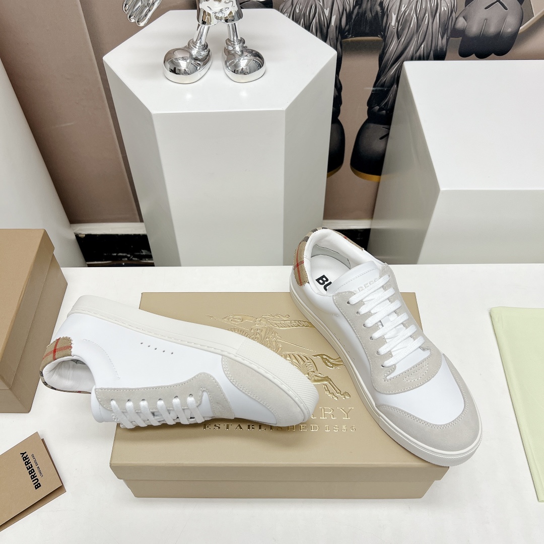 Burberry Male Sneakers M-s