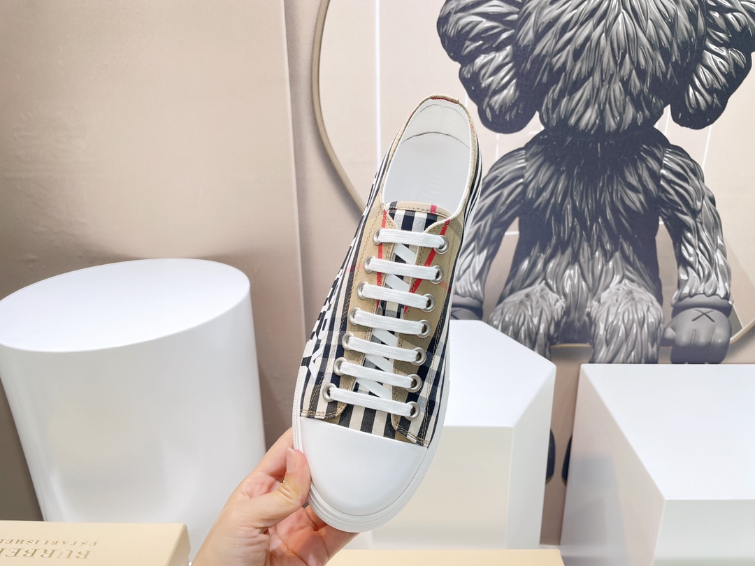 Burberry Male Canvas Shoes Canvas M-l-s