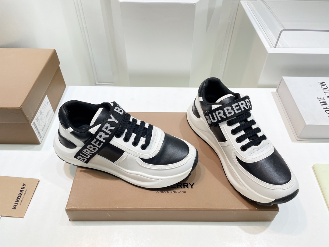Burberry Male Sneakers Breathable M-s