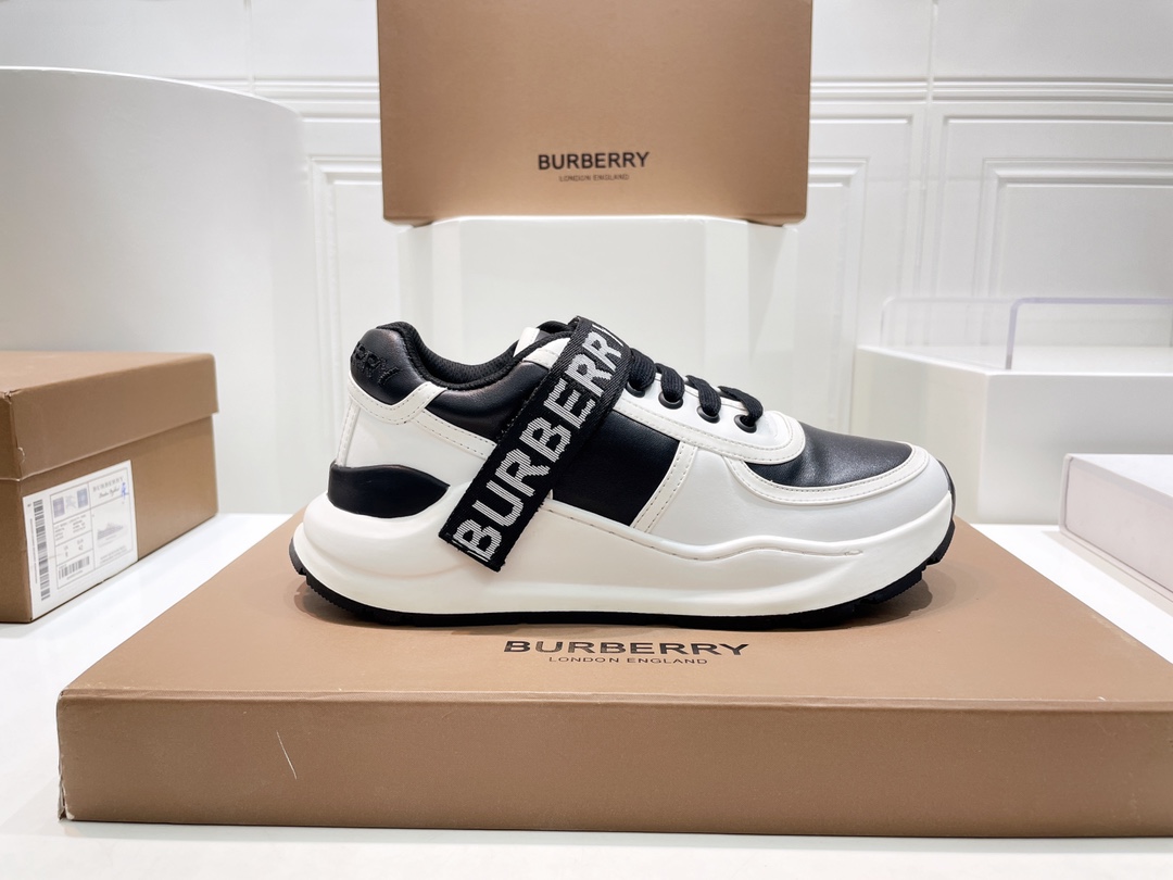Burberry Male Sneakers Breathable M-s