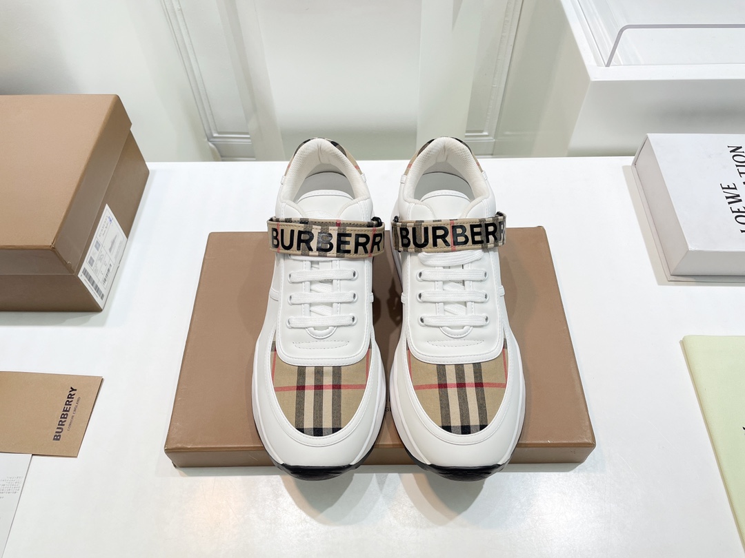 Burberry Male Sneakers Breathable M-s