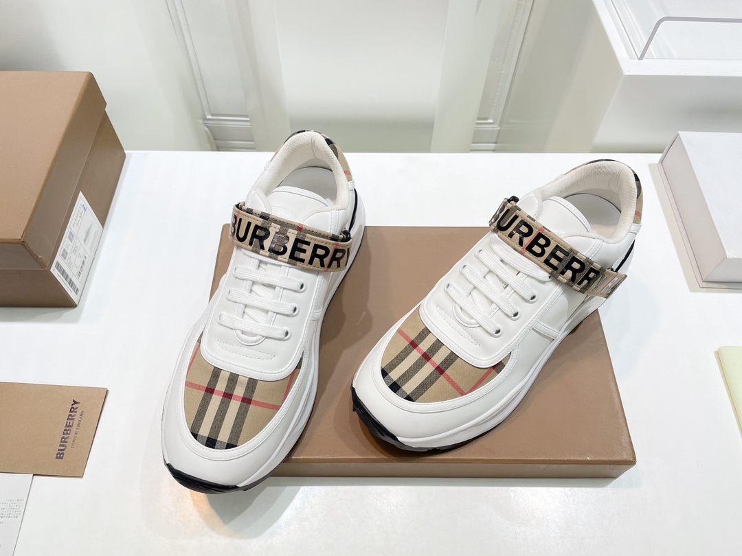 Burberry Male Sneakers Breathable M-s