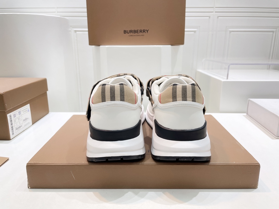 Burberry Male Sneakers Breathable M-s