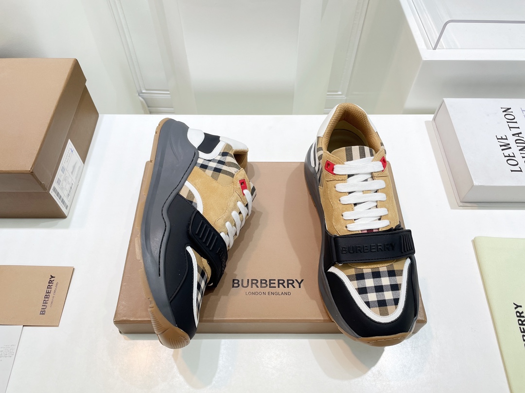 Burberry Male Sneakers Breathable M-s