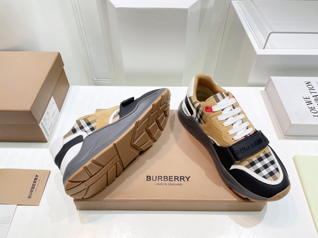 Burberry Male Sneakers Breathable M-s