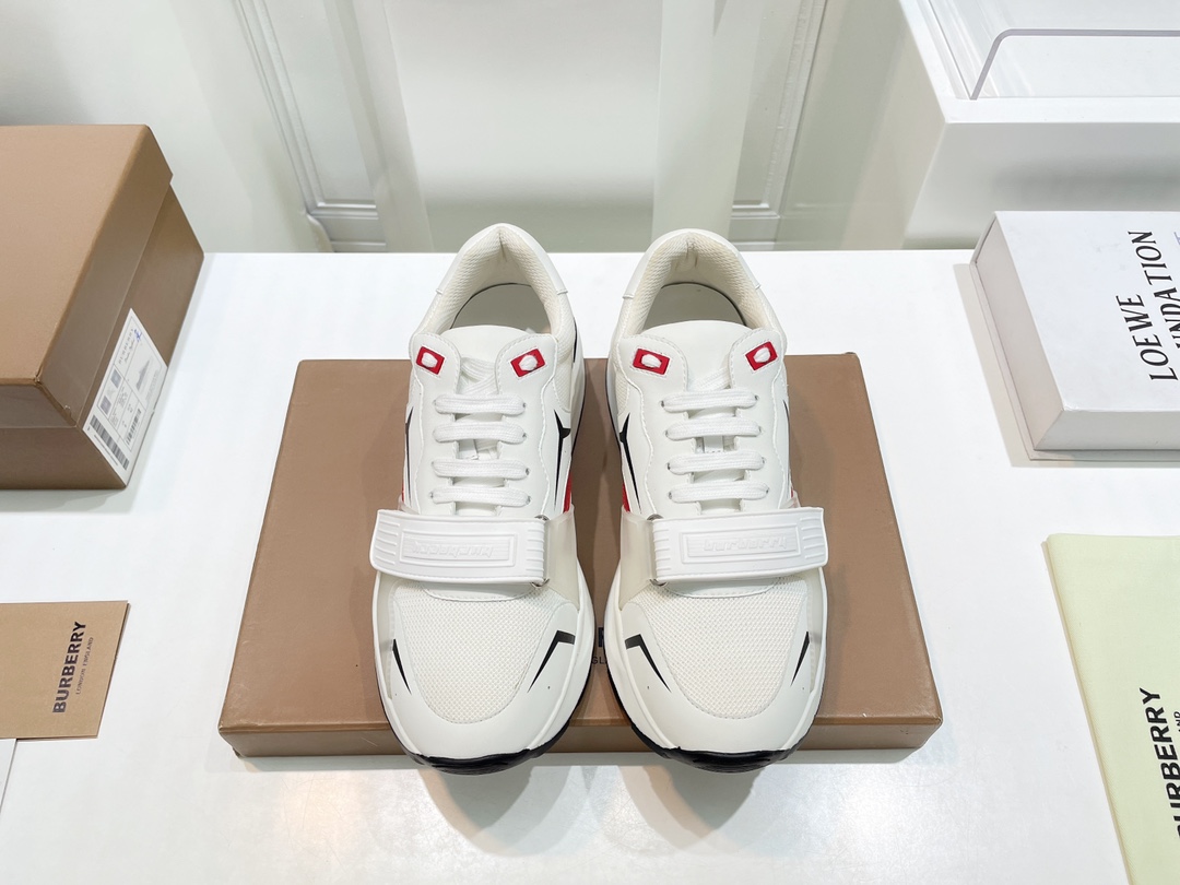 Burberry Male Sneakers Breathable M-s