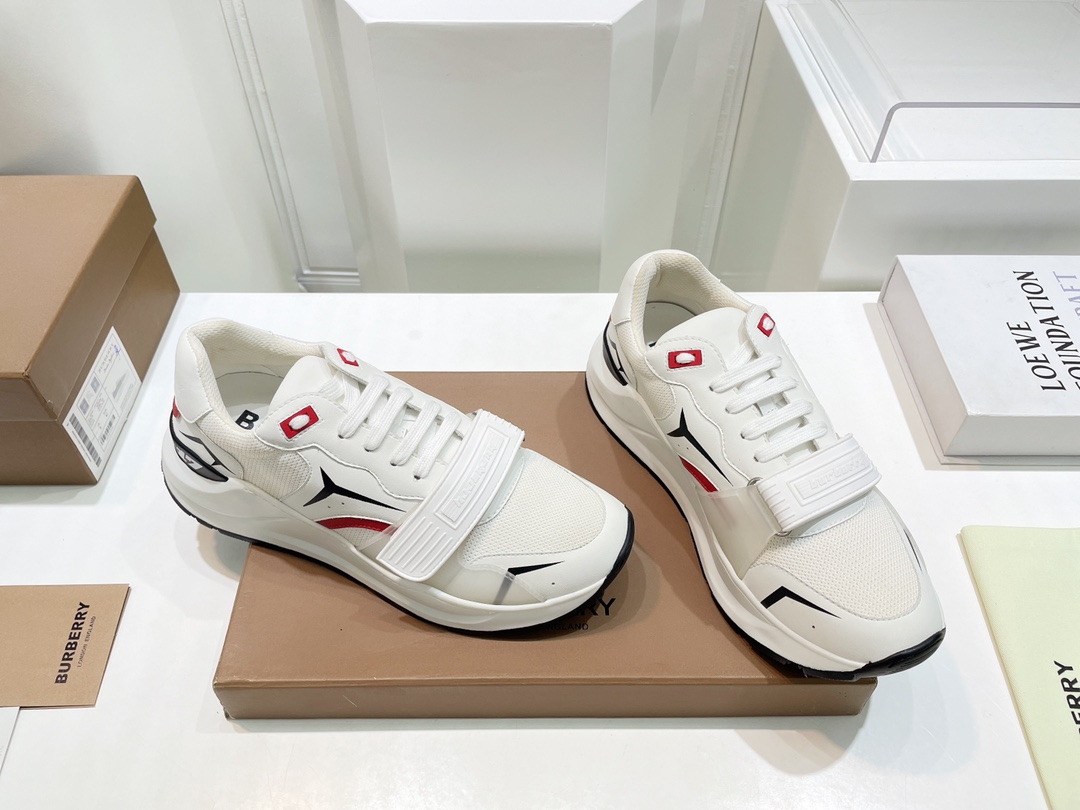 Burberry Male Sneakers Breathable M-s