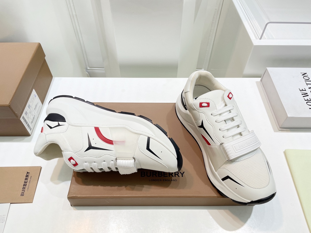 Burberry Male Sneakers Breathable M-s