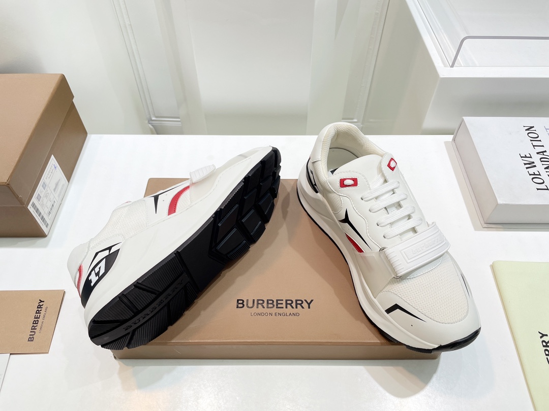 Burberry Male Sneakers Breathable M-s