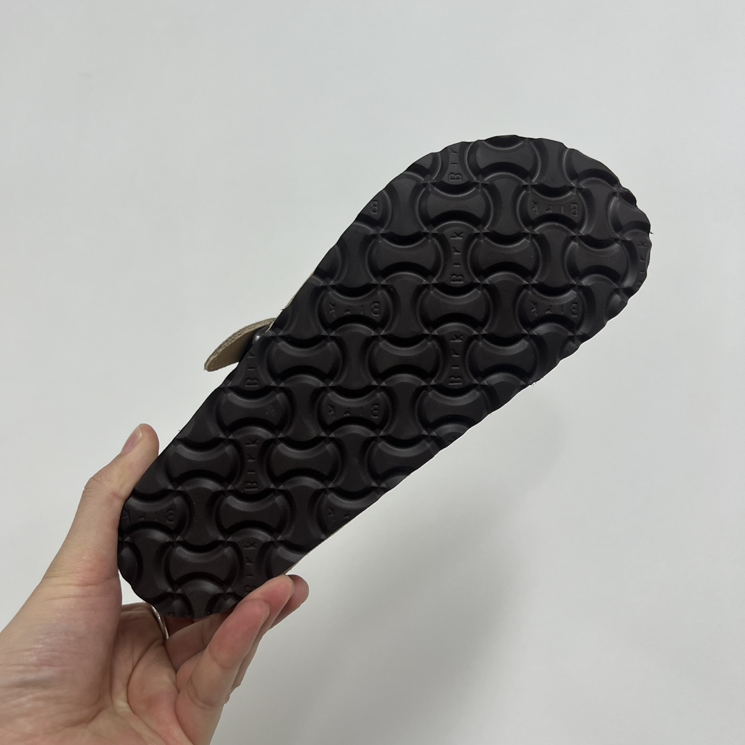 Basic Shoes