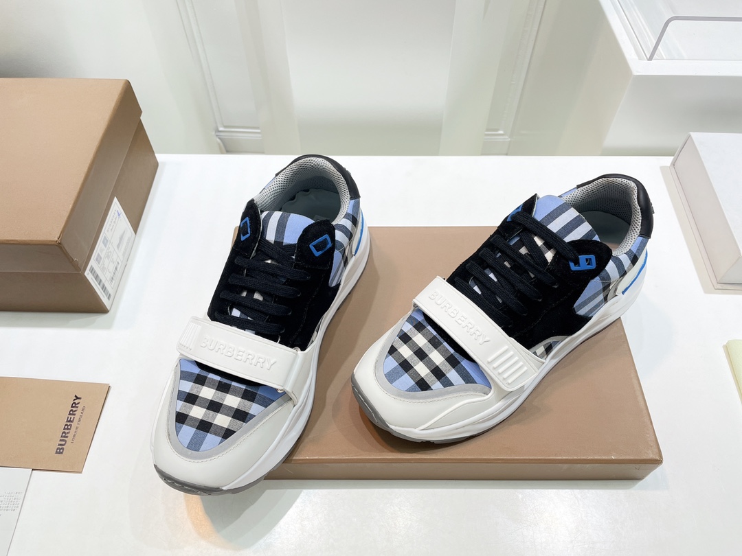 Burberry Male Sneakers Breathable M-s