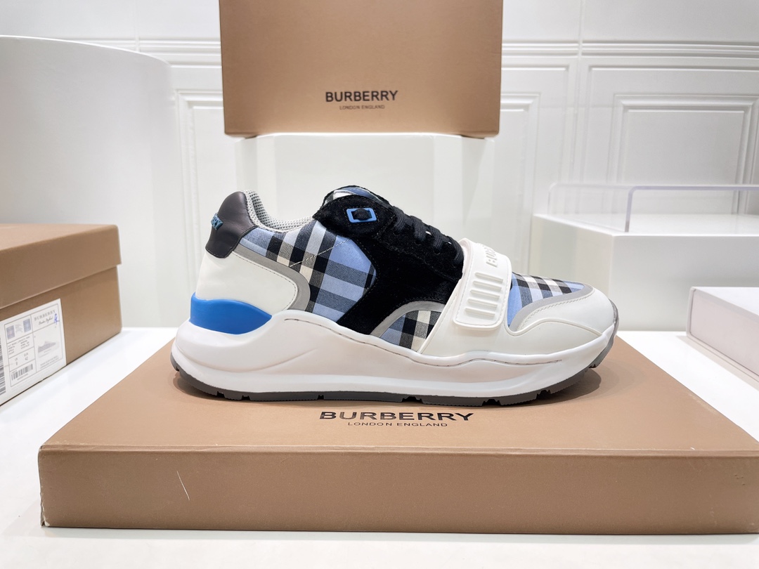Burberry Male Sneakers Breathable M-s