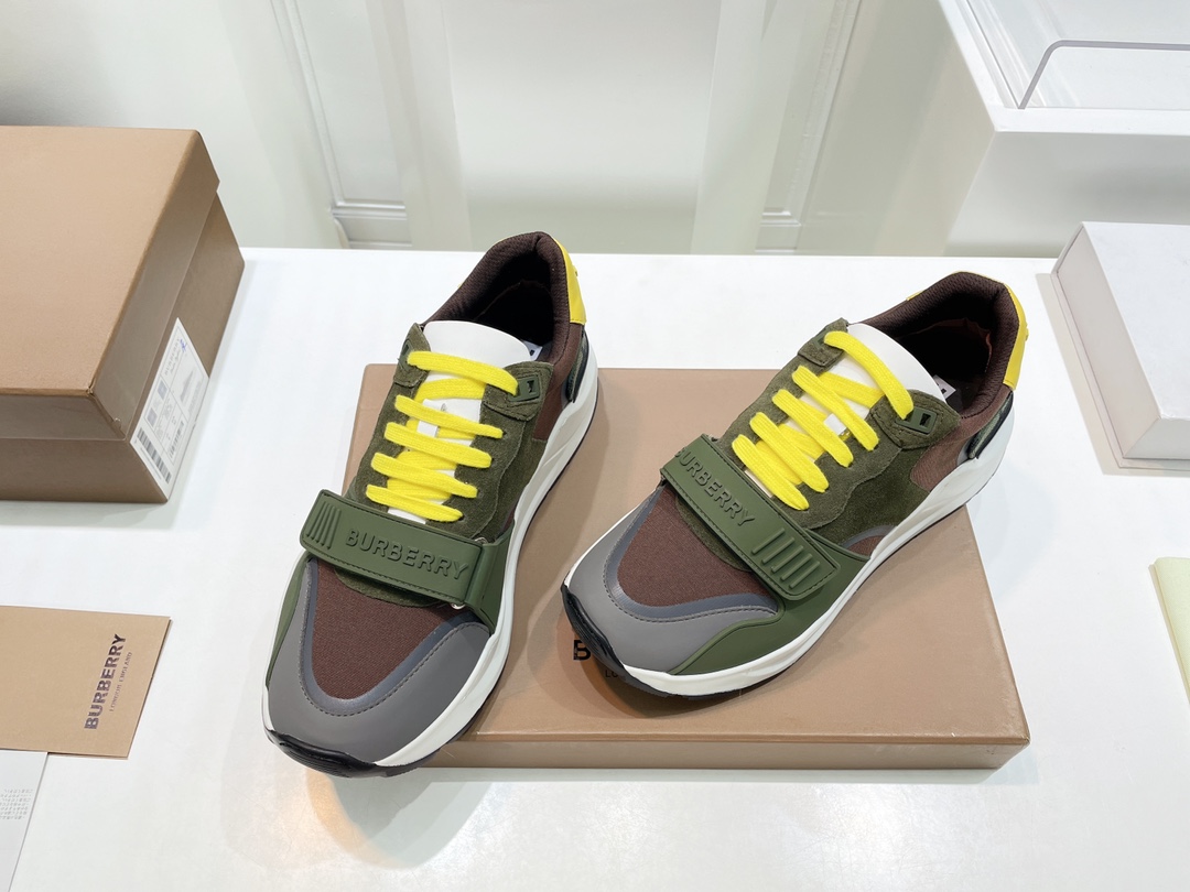 Burberry Male Sneakers Breathable M-s