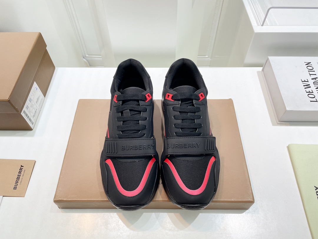 Burberry Male Sneakers Breathable M-s